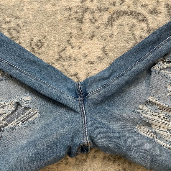 American eagle mom Jeans - Picture 3 of 6